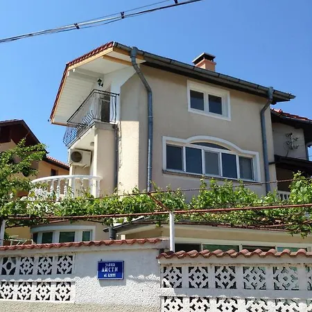 Guest house Yana Guest