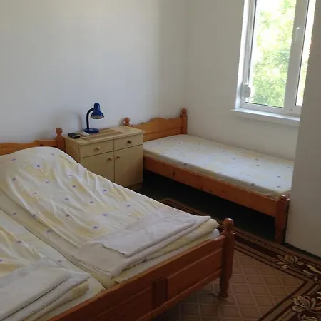 Guest house Yana Guest